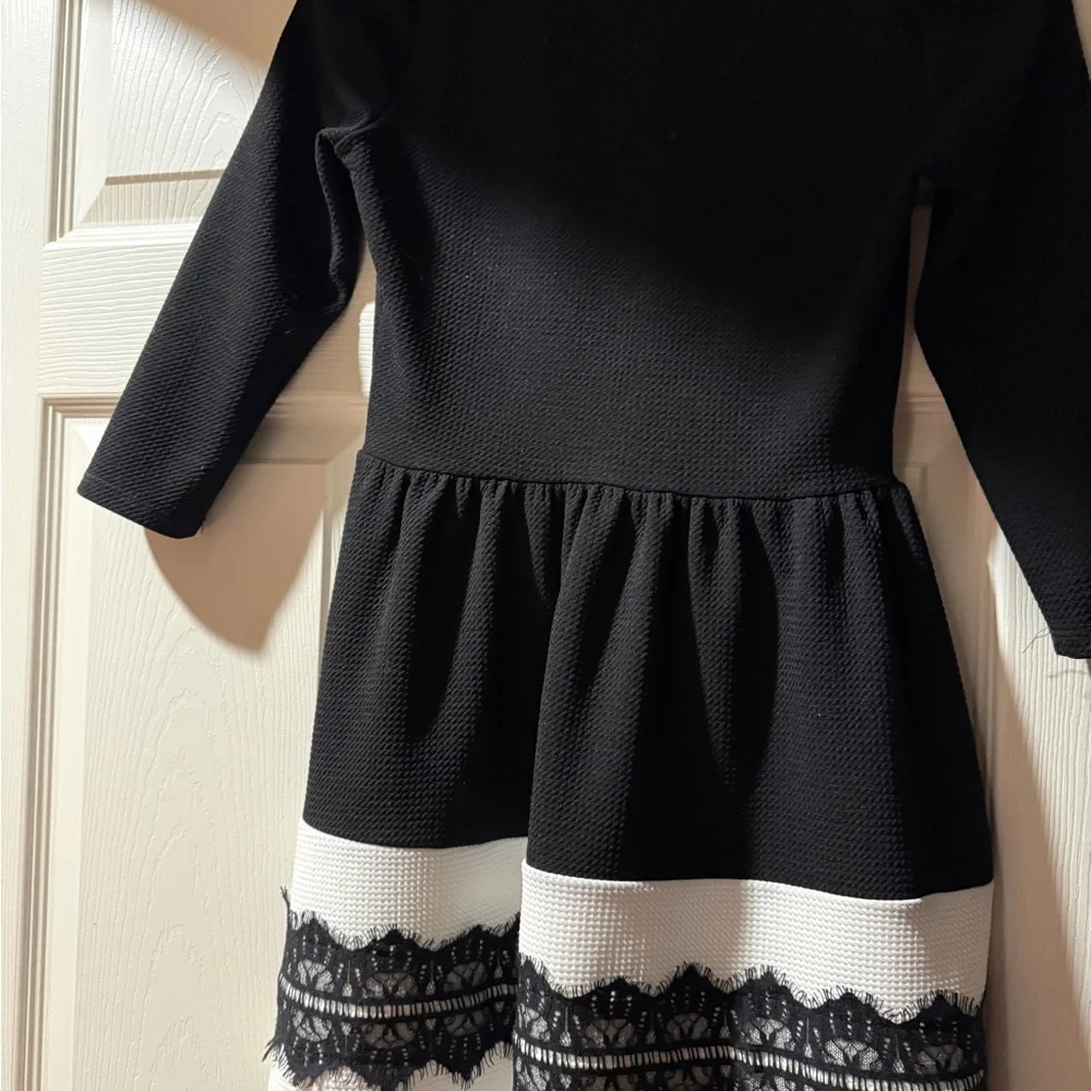 Soprano Black and White 3/4 length Sleeve Dress like new size S - Picture 4 of 5